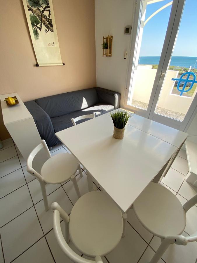 Appartement 4 Personnes Vue Sur Mer La Pironniere Luaran gambar
